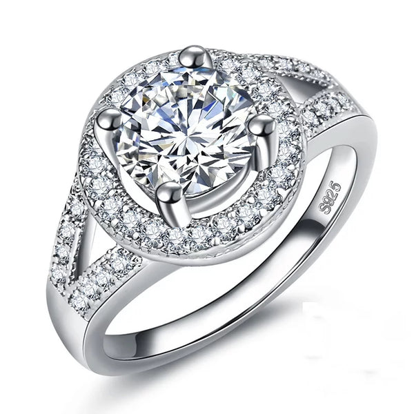 Luxury Women Engagement Ring