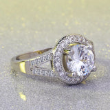 Luxury Women Engagement Ring